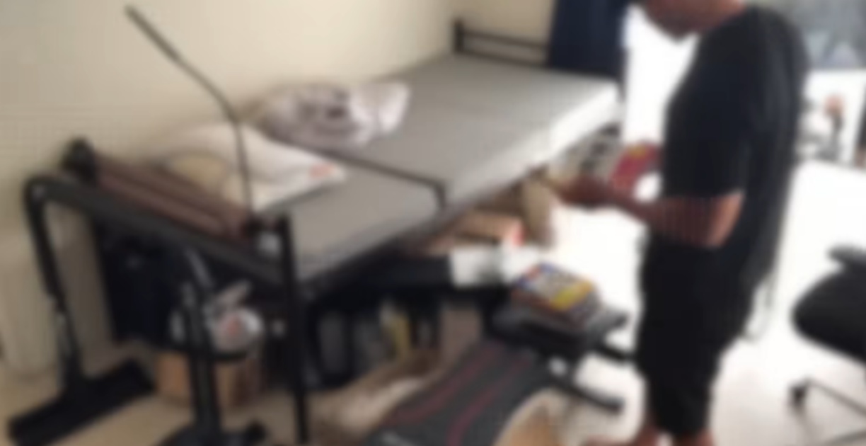 20代男性、一人暮らしを辞めて実家へ戻るために大掃除すると……　驚きのビフォーアフターに「気持ち良い」（1/3） | 住まい ねとらぼ
