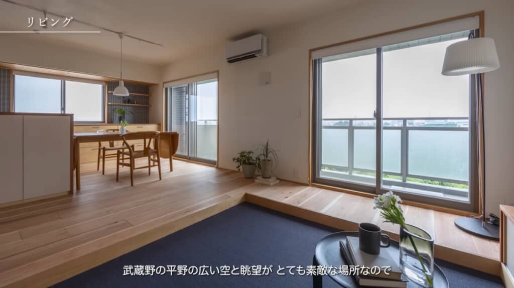 空と平野を見渡すことができる最上階の素敵な物件ですね