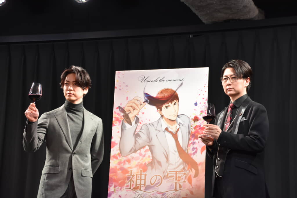 画像左が亀梨和也さん、右が糸曽賢志監督