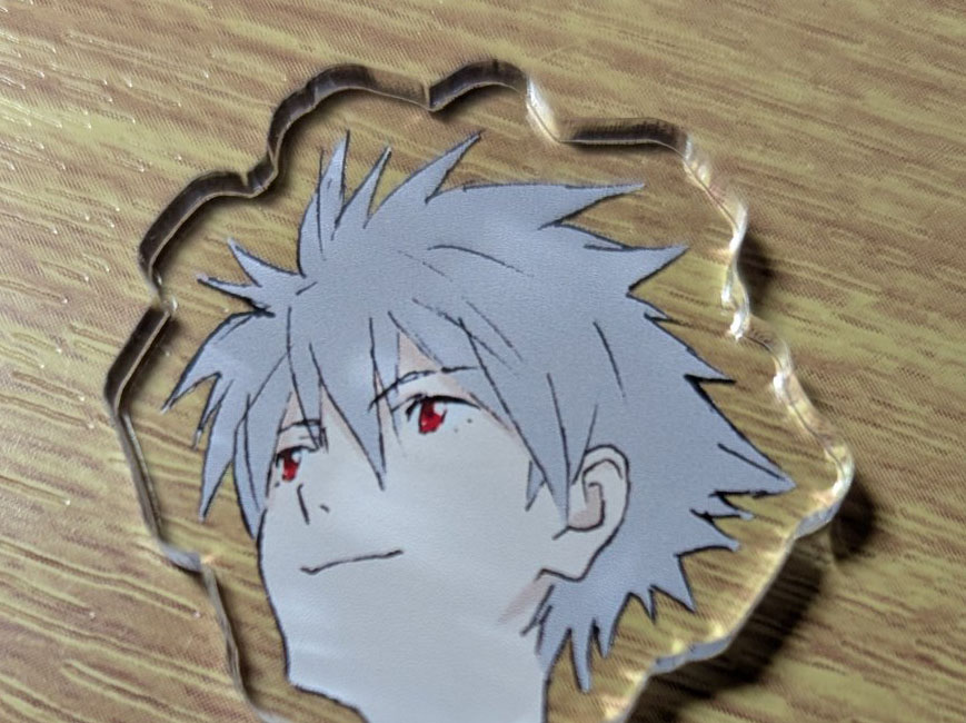 大事にしていた渚カヲルのアクスタが……