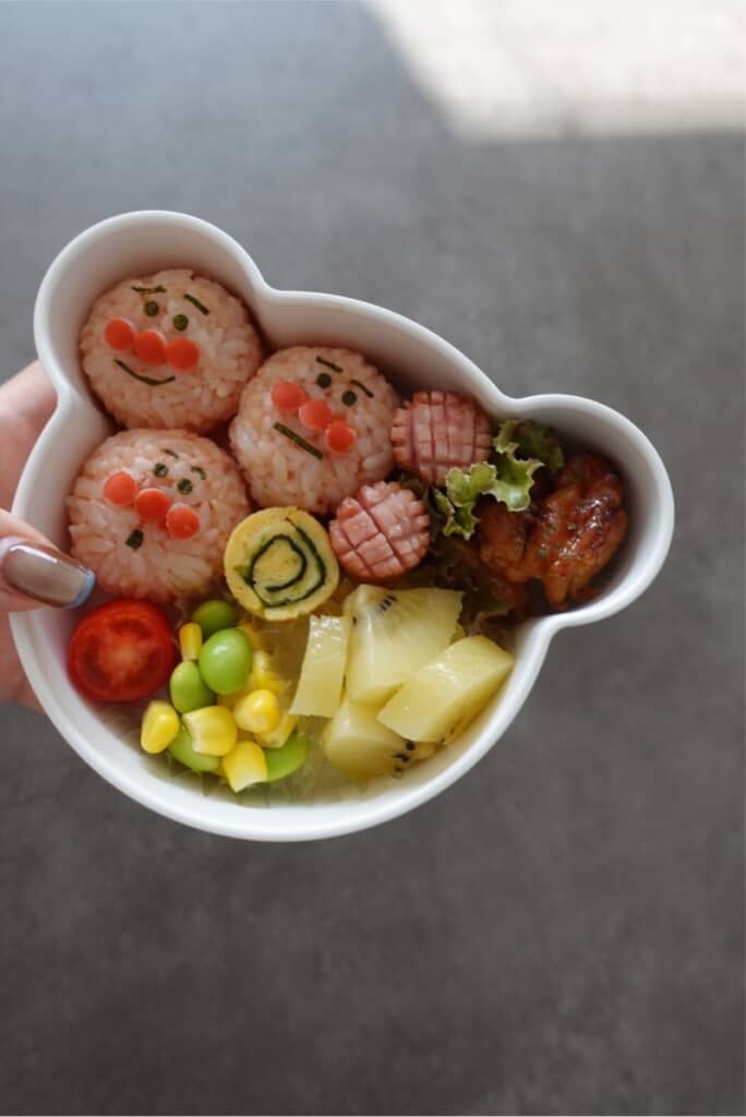 かわいすぎるアンパンマンのお弁当