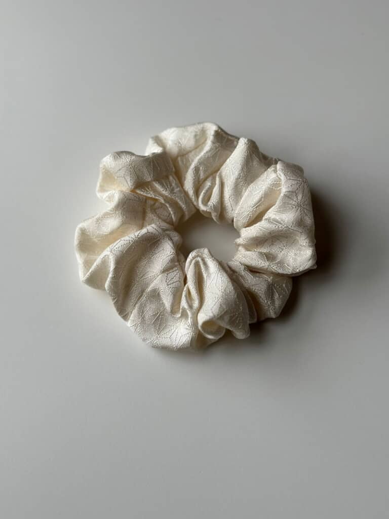 上品な麻の葉柄