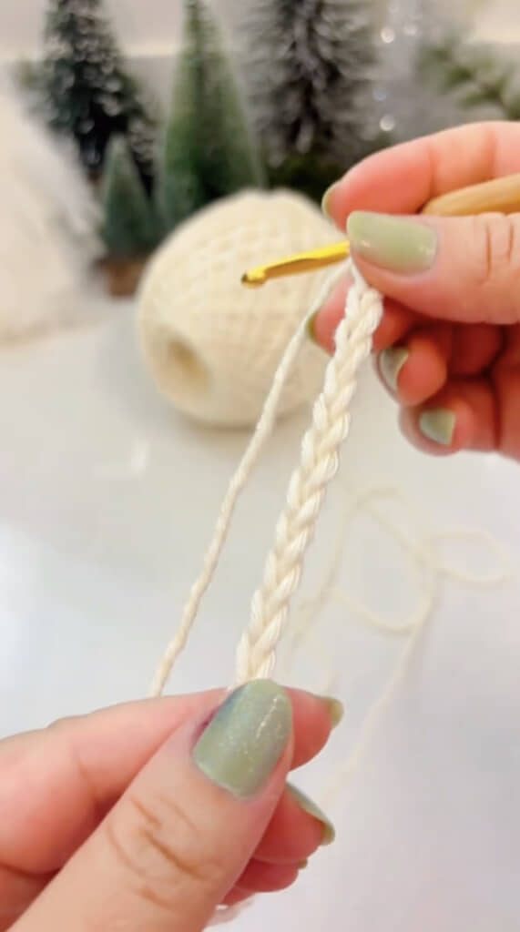 1本の鎖編みをするだけでOK