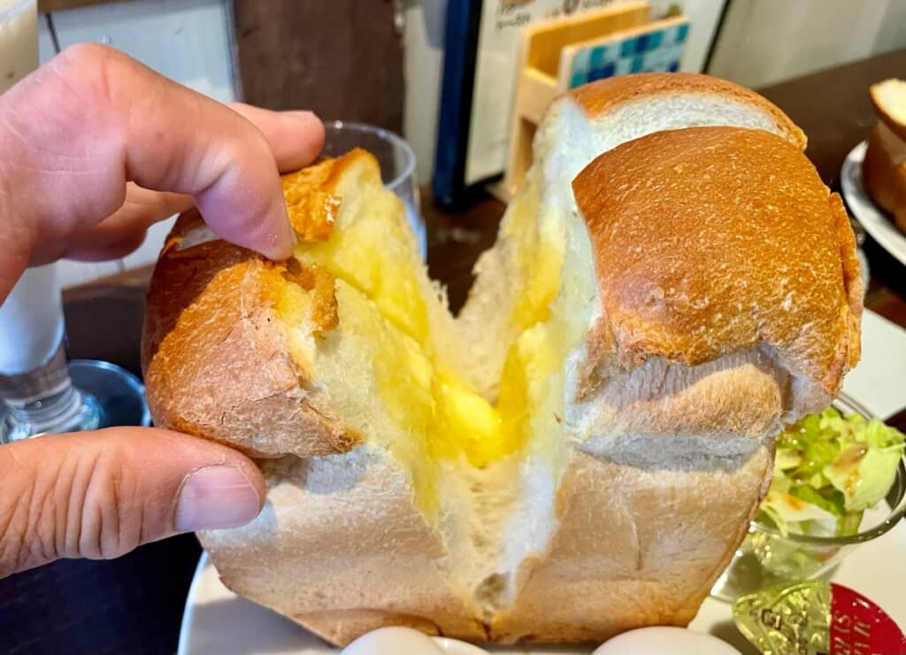 マーガリンが溶けておいしそうー！