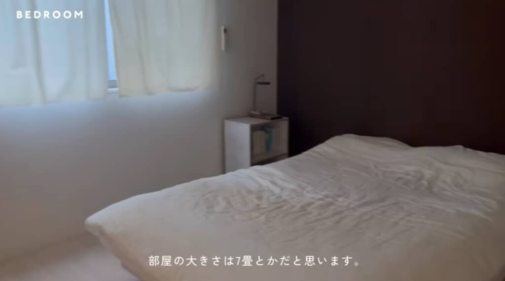 落ち着いたベッドルーム