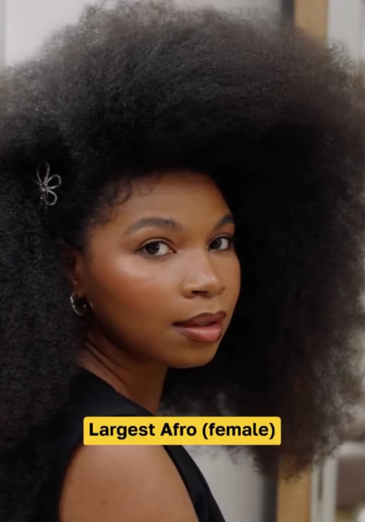 世界一のアフロヘアでギネス記録を更新