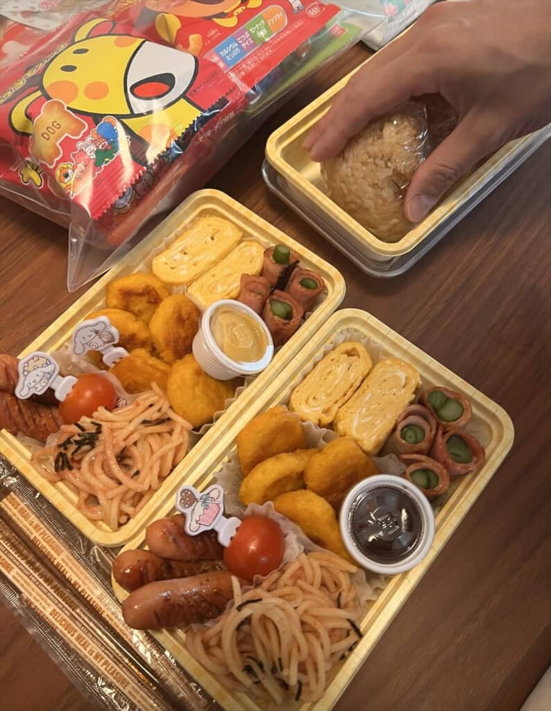 夫が日曜日の朝9時から爆速で作ったお出かけ用のお弁当