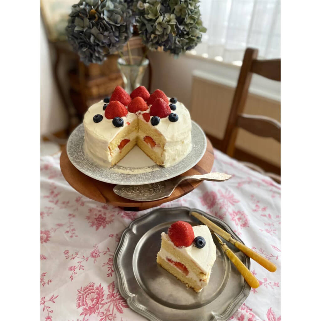 ホールケーキも