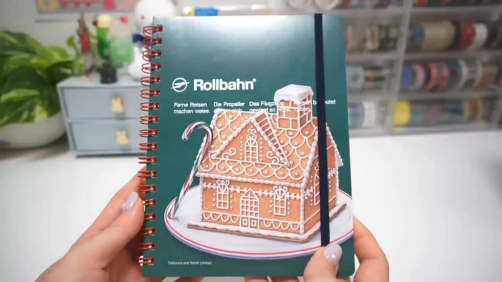 クリスマス感あふれる配色です（画像は「グリーン」カラー）