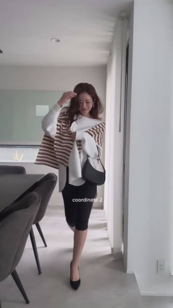 ボーダーが印象的なきれいめコーデ