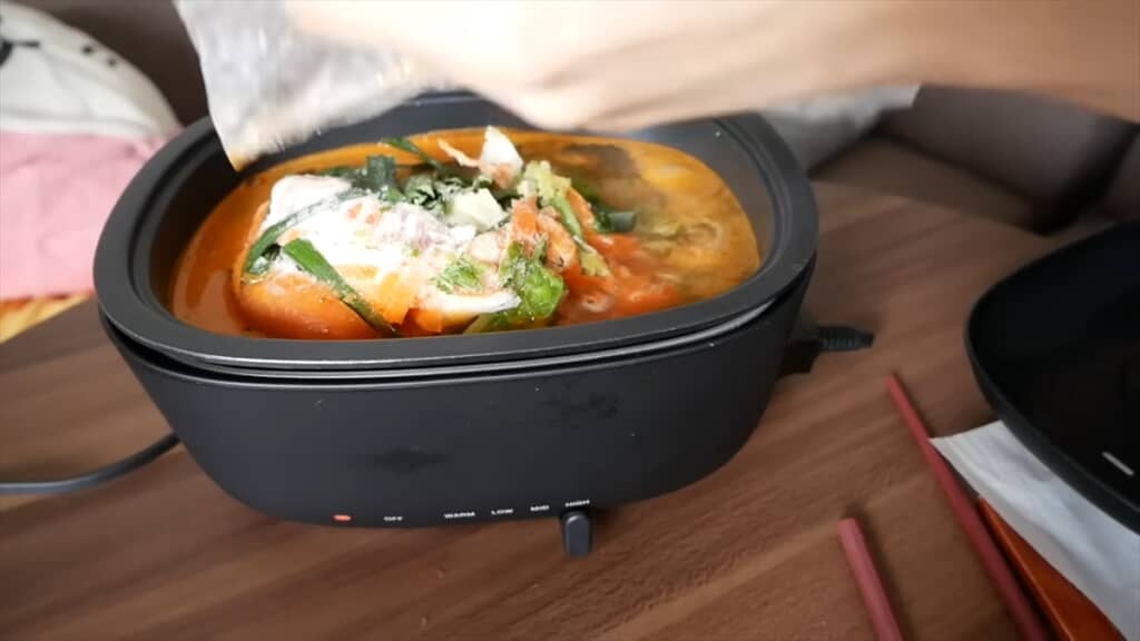 無印良品の深型ホットプレートをフル活用した1人暮らしごはん