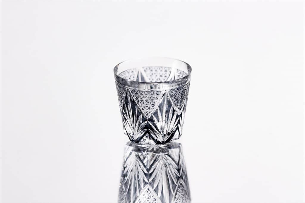 アクリル棒から作るミニチュア切子グラス