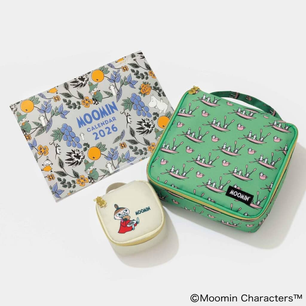 「ムーミン」の収納マルチポーチ2種と2026年カレンダーのセット