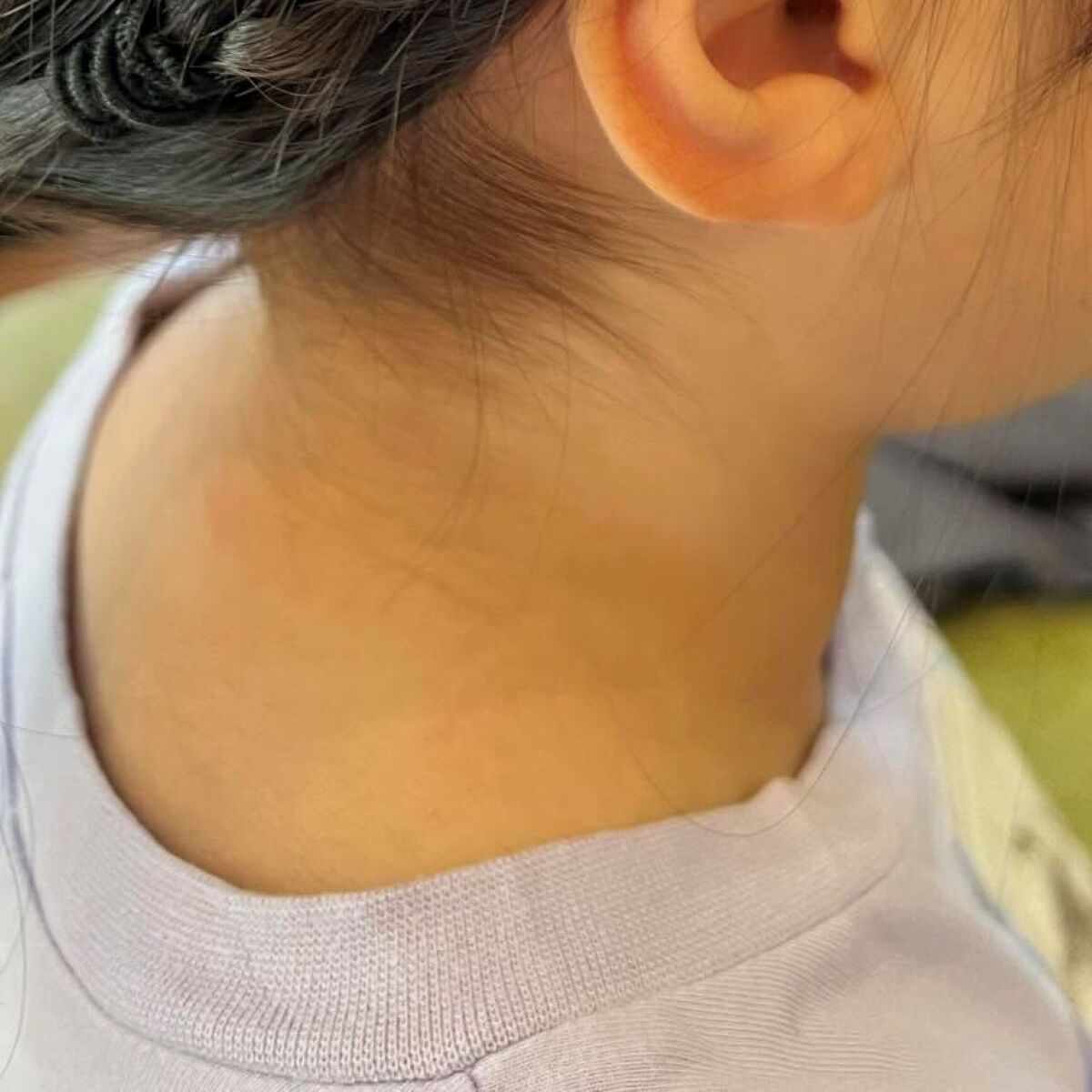 3姉妹のシンパパ、娘のヘアアレンジに奮闘→まさかの仕上がりに「パパがこれを!?」「本当尊敬します」 | 育児 ねとらぼ