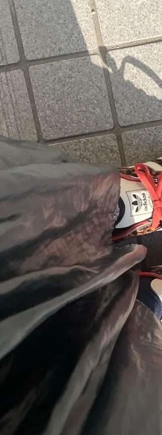 夫に「関西人しか買わんで」といわれた靴とは……？