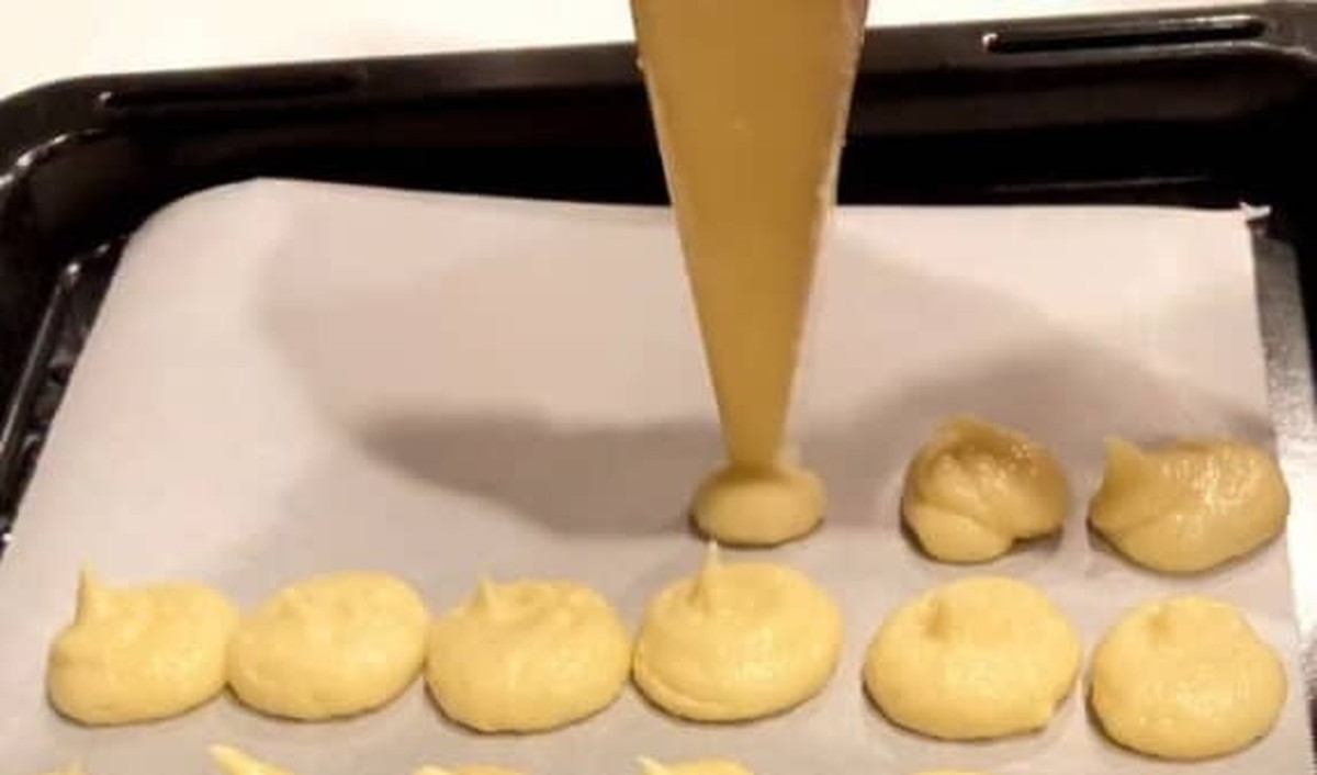 ラングドシャを焼きたかっただけなのに……　お腹が痛い“完成品”に「めっちゃ笑いました」「吹いた」（1/3） | ライフハック ねとらぼ