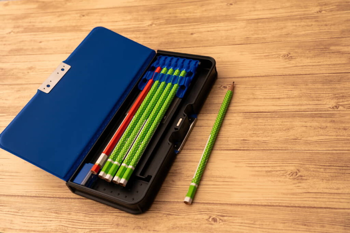 小1息子の筆箱を開けてみたら……　心臓が跳ねる“中身”にママ絶句「まさか」「なにこれ！？」（1/3） | 教育・子育て ねとらぼ
