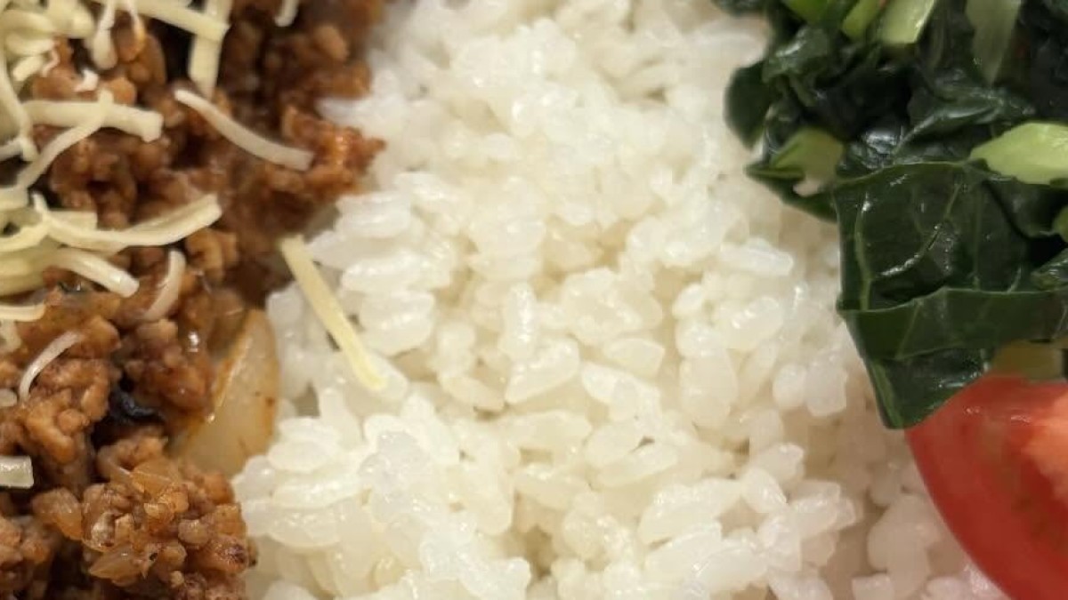 学級閉鎖中の長男（10）が在宅勤務中の母（39）に作ってくれた昼ごはんは……　“尊いメニュー”に感激「涙ちょちょきれますやん！」「恐るべし10歳」（1/2） | 教育・子育て ねとらぼ