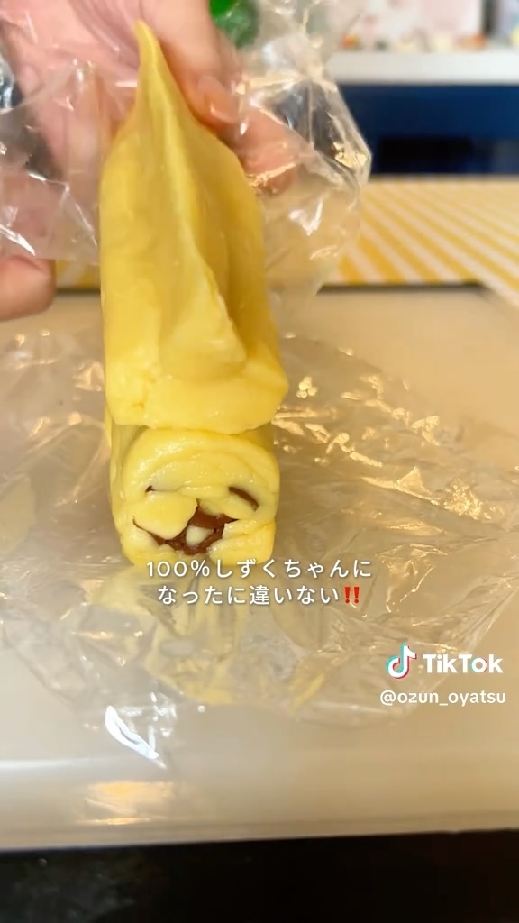 特徴的なシルエットも作り上げて、いよいよカッティング