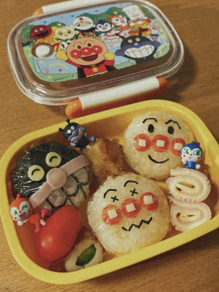 パパが保育園の遠足の日に作った“アンパンマン弁当”