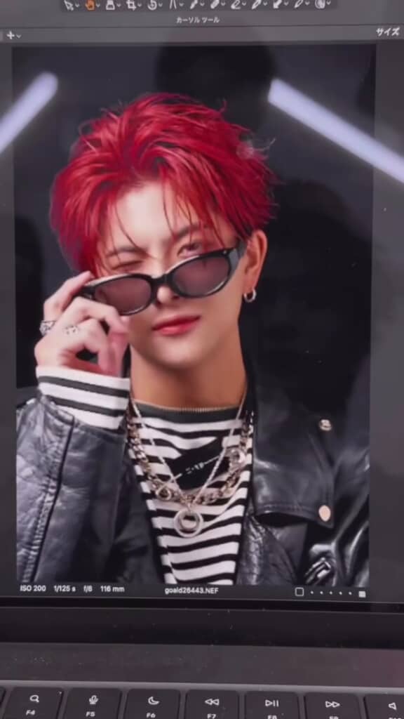 サングラスもよく似合います