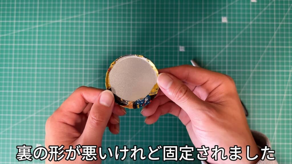 『ジョジョの奇妙な冒険』荒木飛呂彦さんとエビスビールのコラボ缶をリメイクした缶バッジ