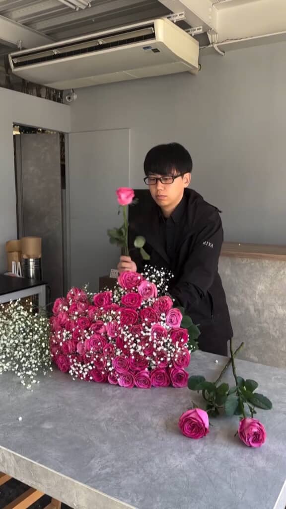 机の上に置いて調整していく