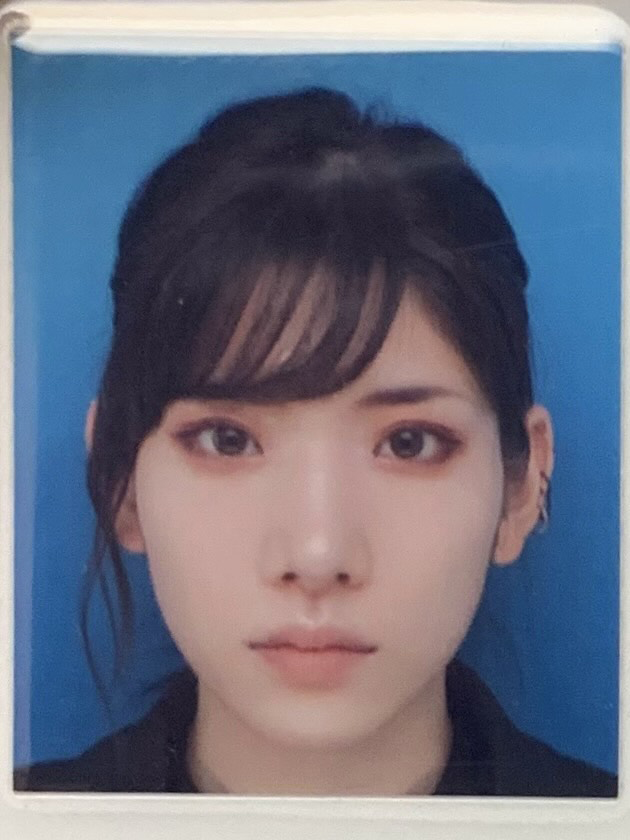 ごく普通の証明写真