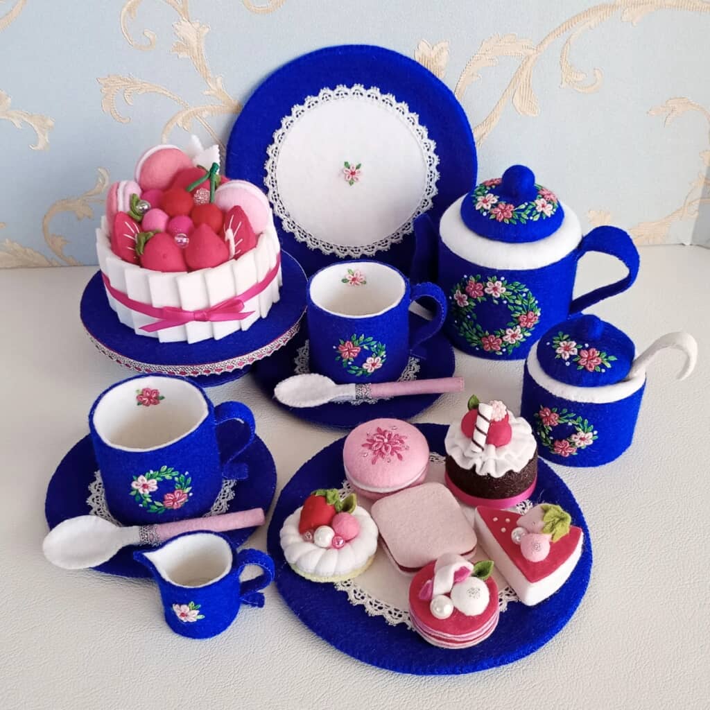 これが全部フェルトと刺しゅうで作られています