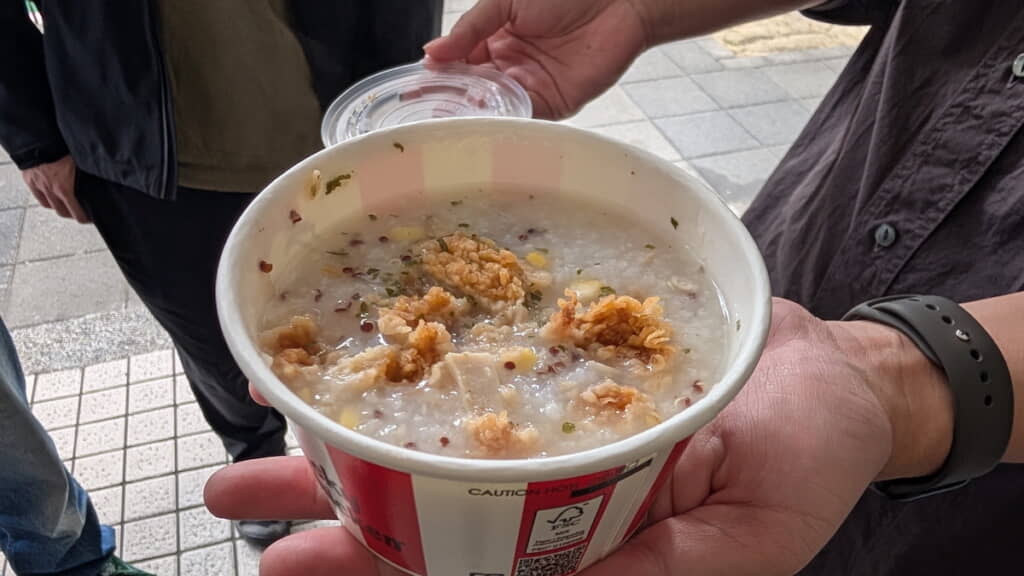 おかゆ＋フライドチキン
