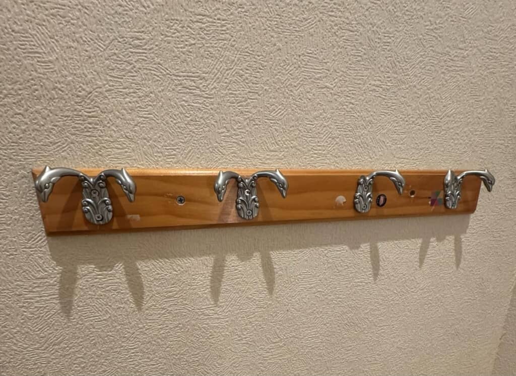 いかにも正しい向きっぽいけど、フックとしては使えない!?