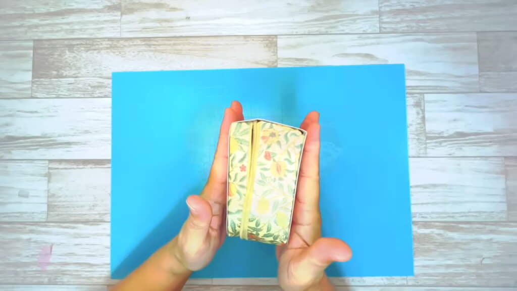 ポーチの形が整った