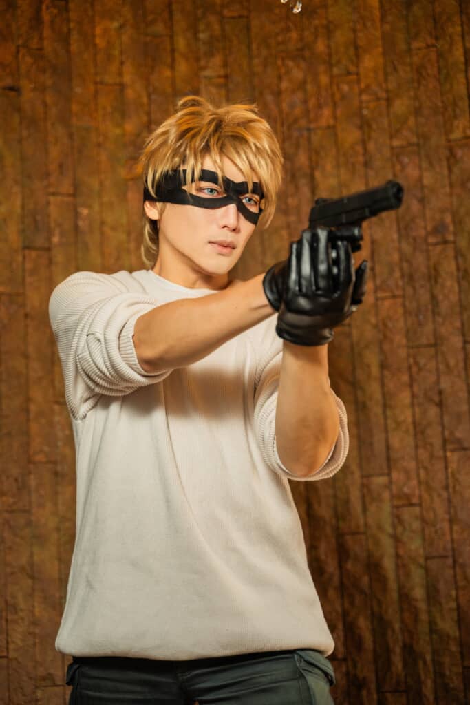 『SPY×FAMILY』ロイドのコスプレ1（投稿者提供画像）