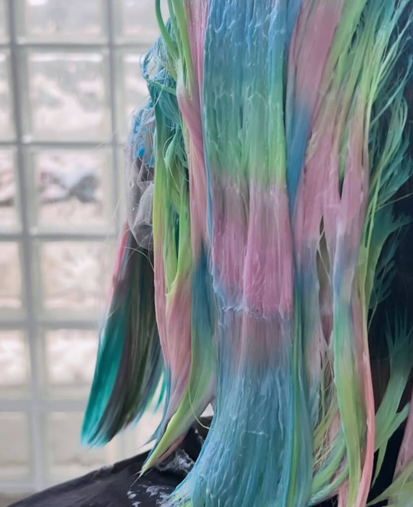 施術中の様子（画像提供：Ryuta Kosaka / minamo owner／@kosakanactionさん）