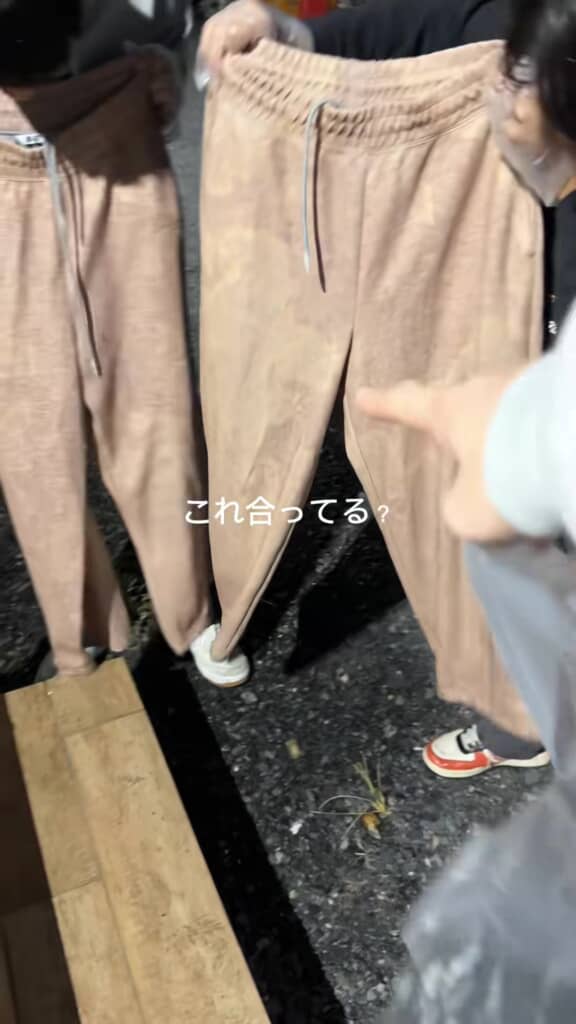 薄ピンクに変化したスウェット