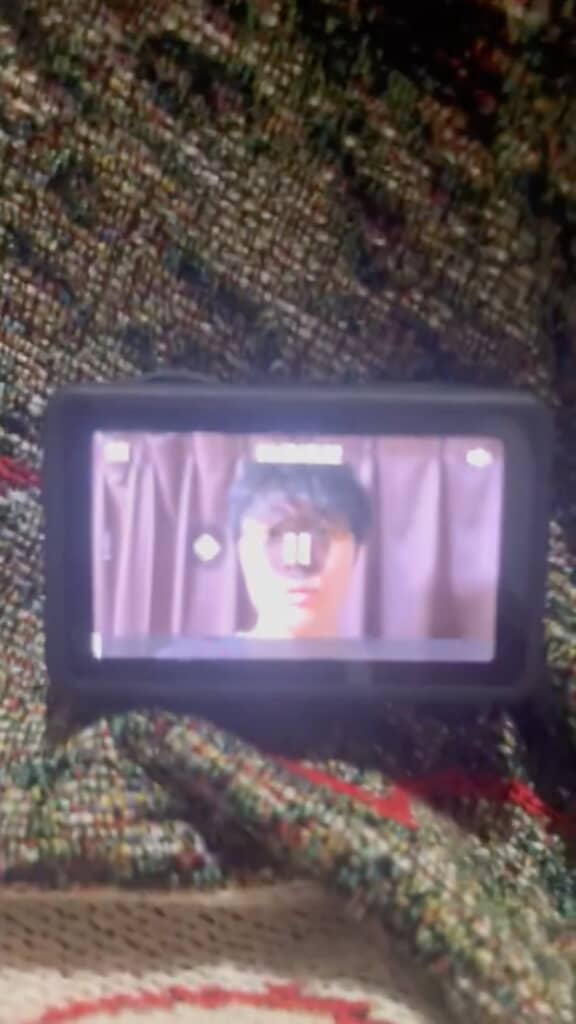 購入したカメラに出品者からのメッセージが!?