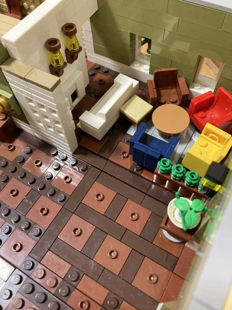 カラフルなソファも