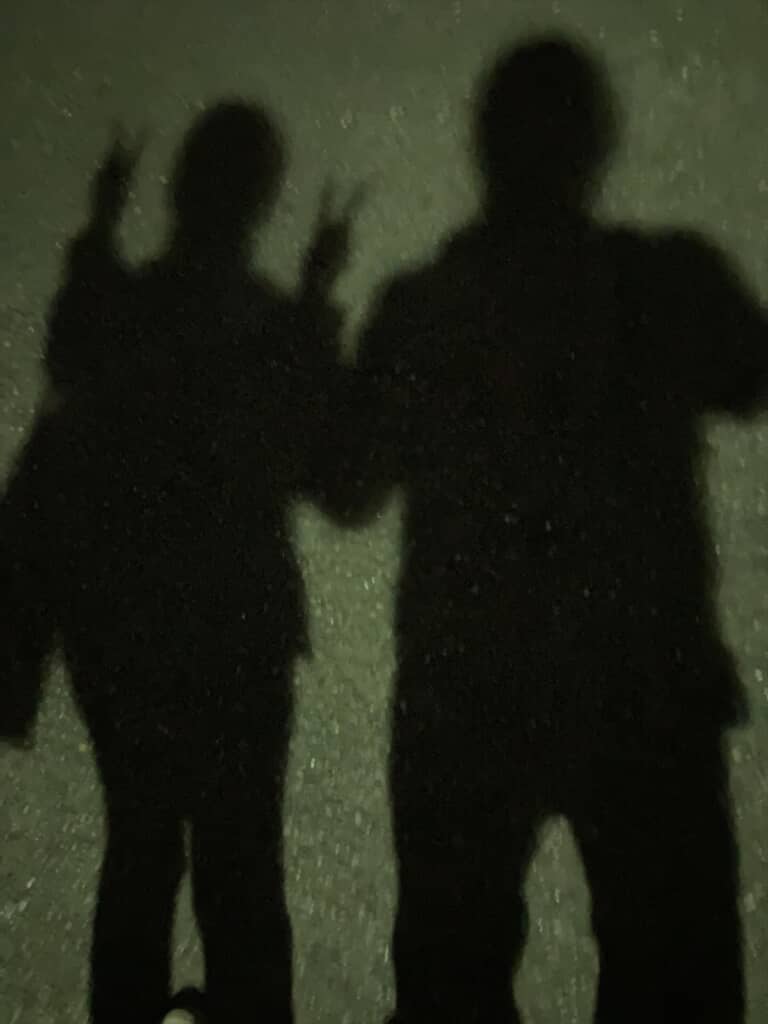 テンション上がって夫妻でパシャリ