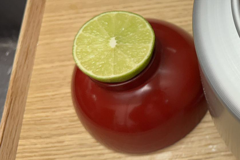 やかんで作ったパーティーサイズの料理