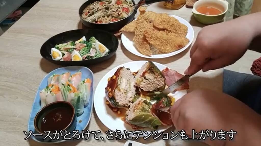 ビックリ！　BIG☆まん丸ロールキャベツ／手羽元で作る簡単オシャンパエリア☆お米は1合です