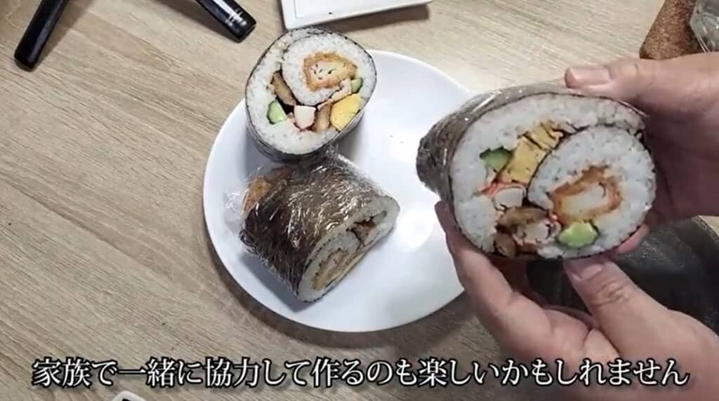 カニカマフライと煮穴子入りの☆贅沢太巻きタワー