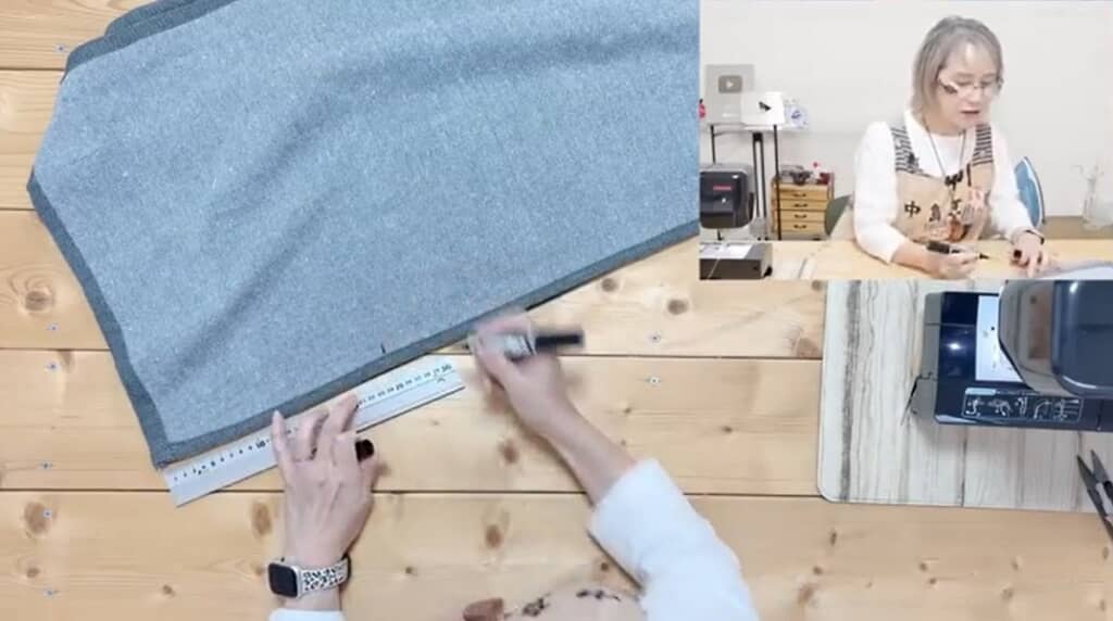 スリットの印を付けます