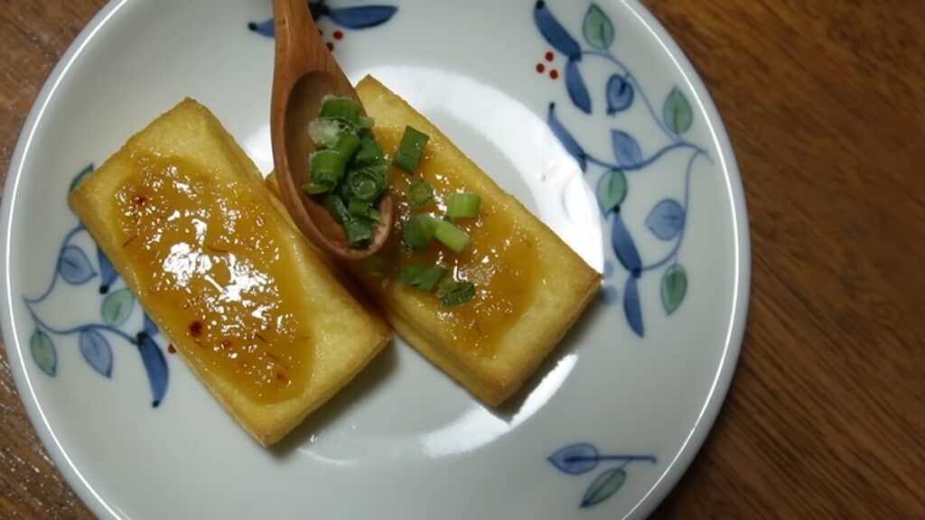 焼き上がったらネギも乗せる