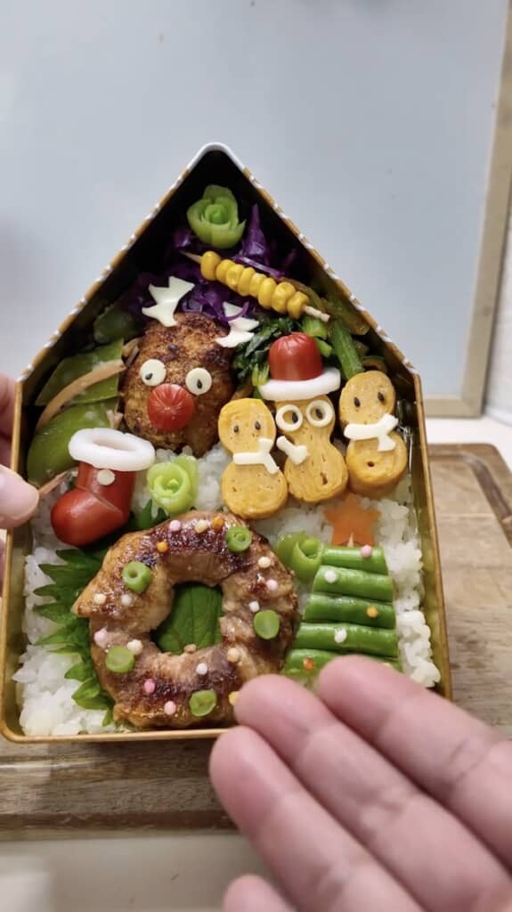 クリスマス感あふれるおかずがぎっしり！