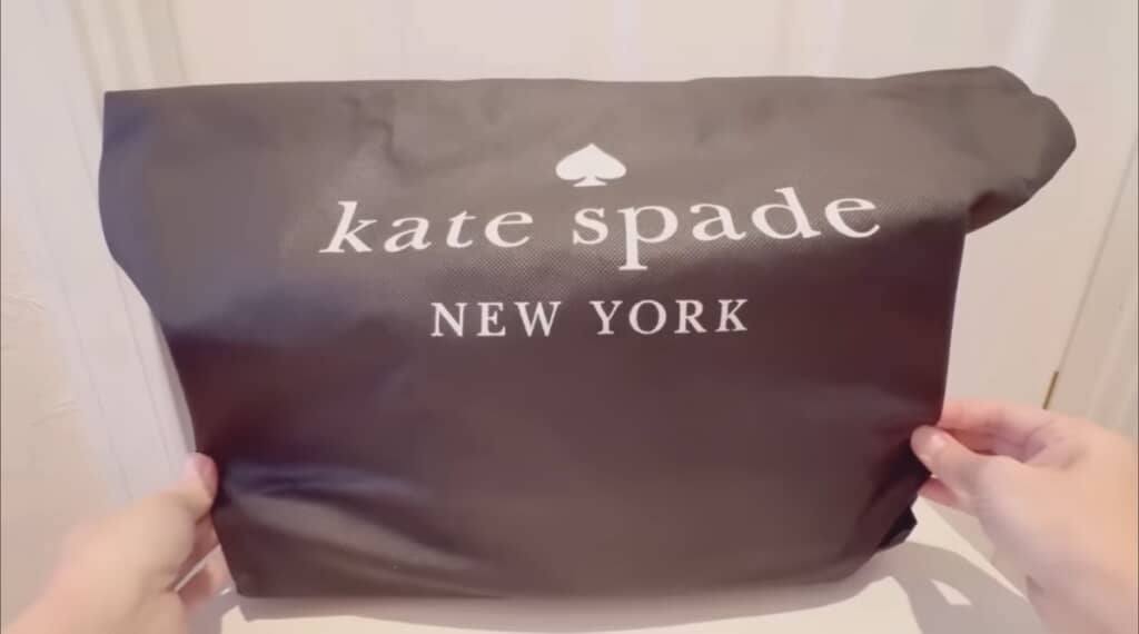 「ケイトスペード」の“3万7000円福袋を開封