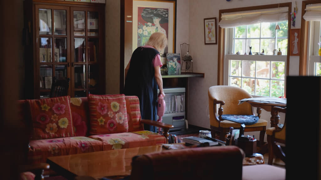 掃除機をかけます