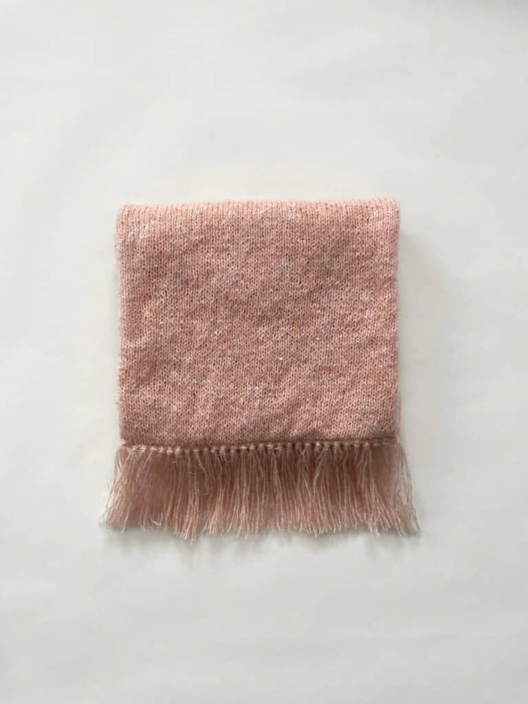 1児のママ・Suin.さんによる手編みのマフラー