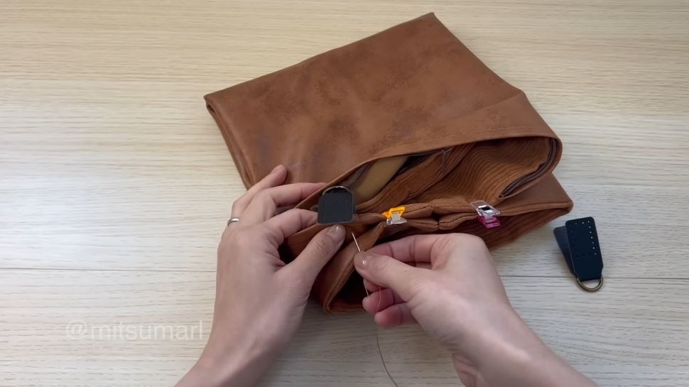 Dカンを縫い付ける