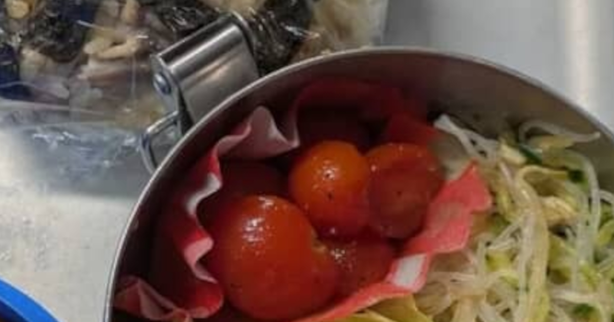 朝5時起きの中学生息子が弁当作りに挑戦→“まさかの仕上がり”に「いい味だしてますね」「めちゃくちゃ笑った」（1/3） | ライフスタイル ねとらぼ