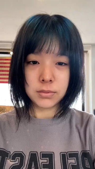 メイク前、すっぴんのメラさん